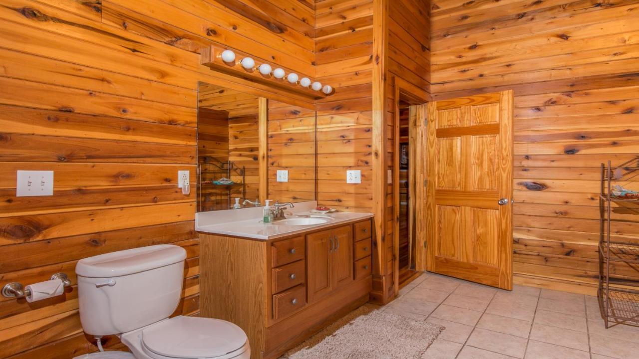Holiday home Incredible Views Hot Tub Close To Everything *