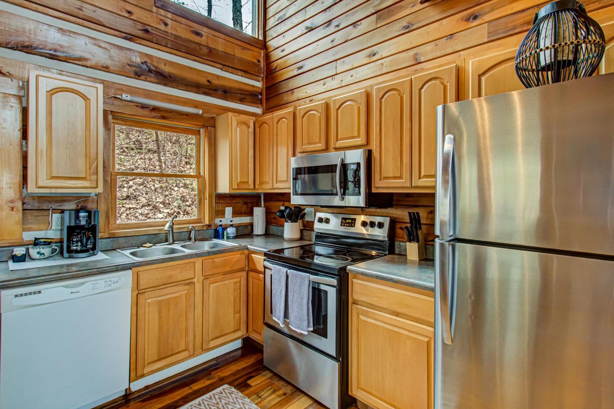 Incredible Views Hot Tub Close To Everything * Sevierville
